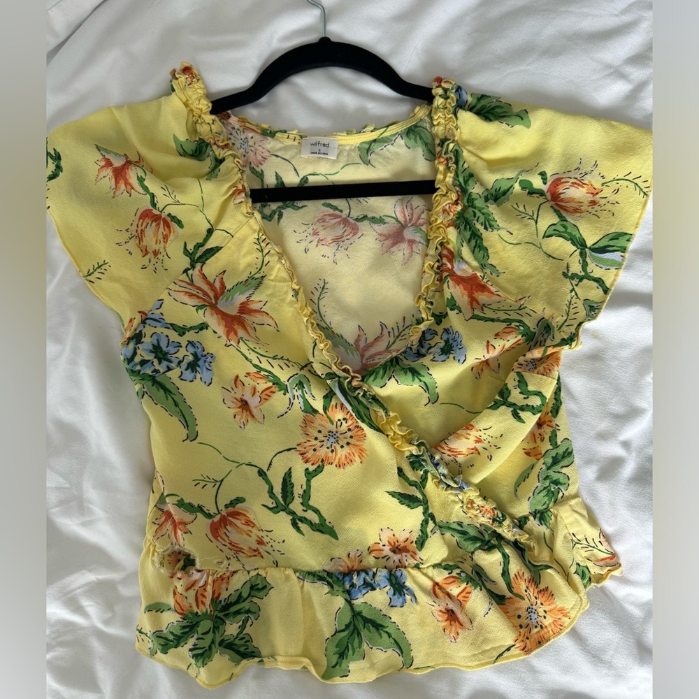 Wilfred Aurelia top